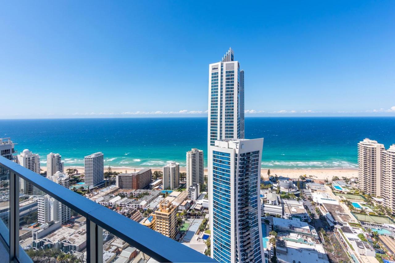 Circle On Cavill - Hosted By Coastal Letting Apartamento Gold Coast Exterior foto