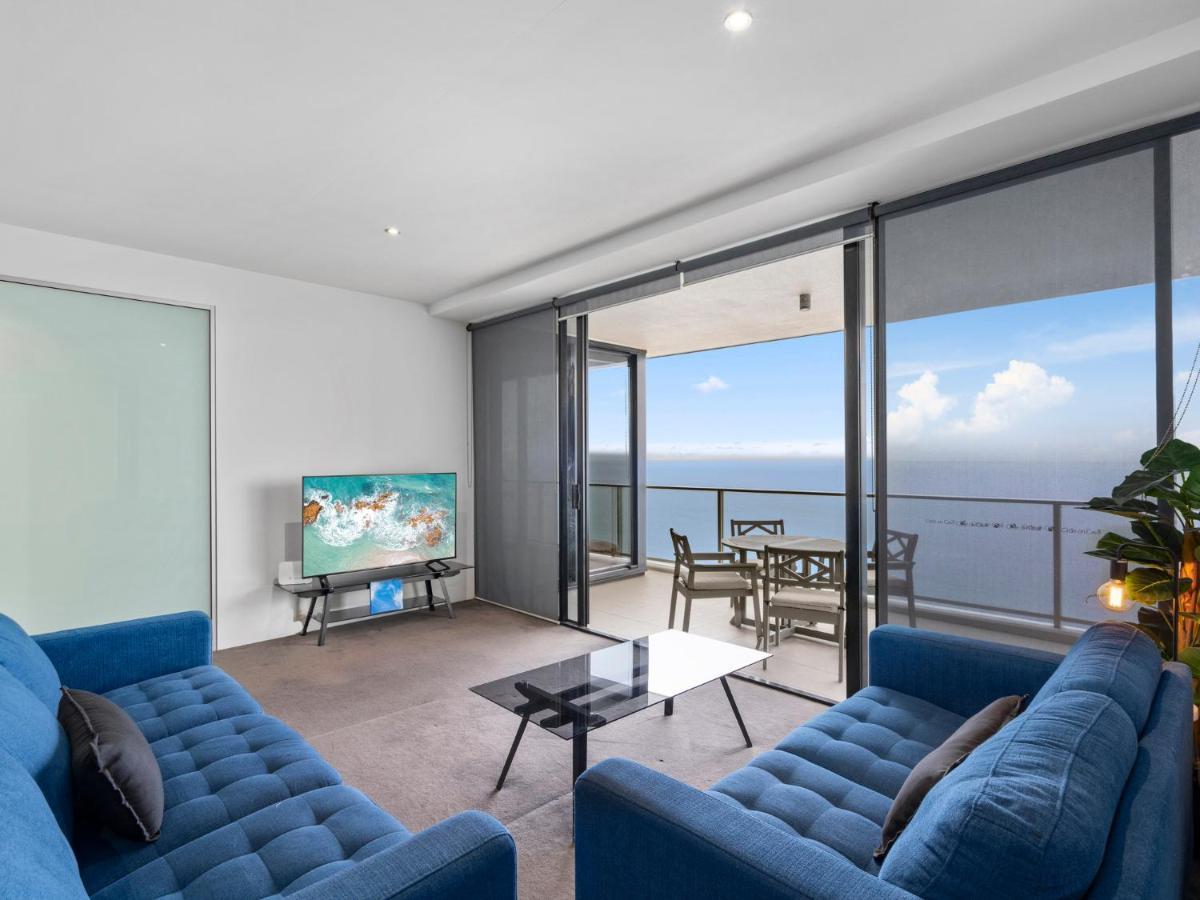 Circle On Cavill - Hosted By Coastal Letting Apartamento Gold Coast Exterior foto