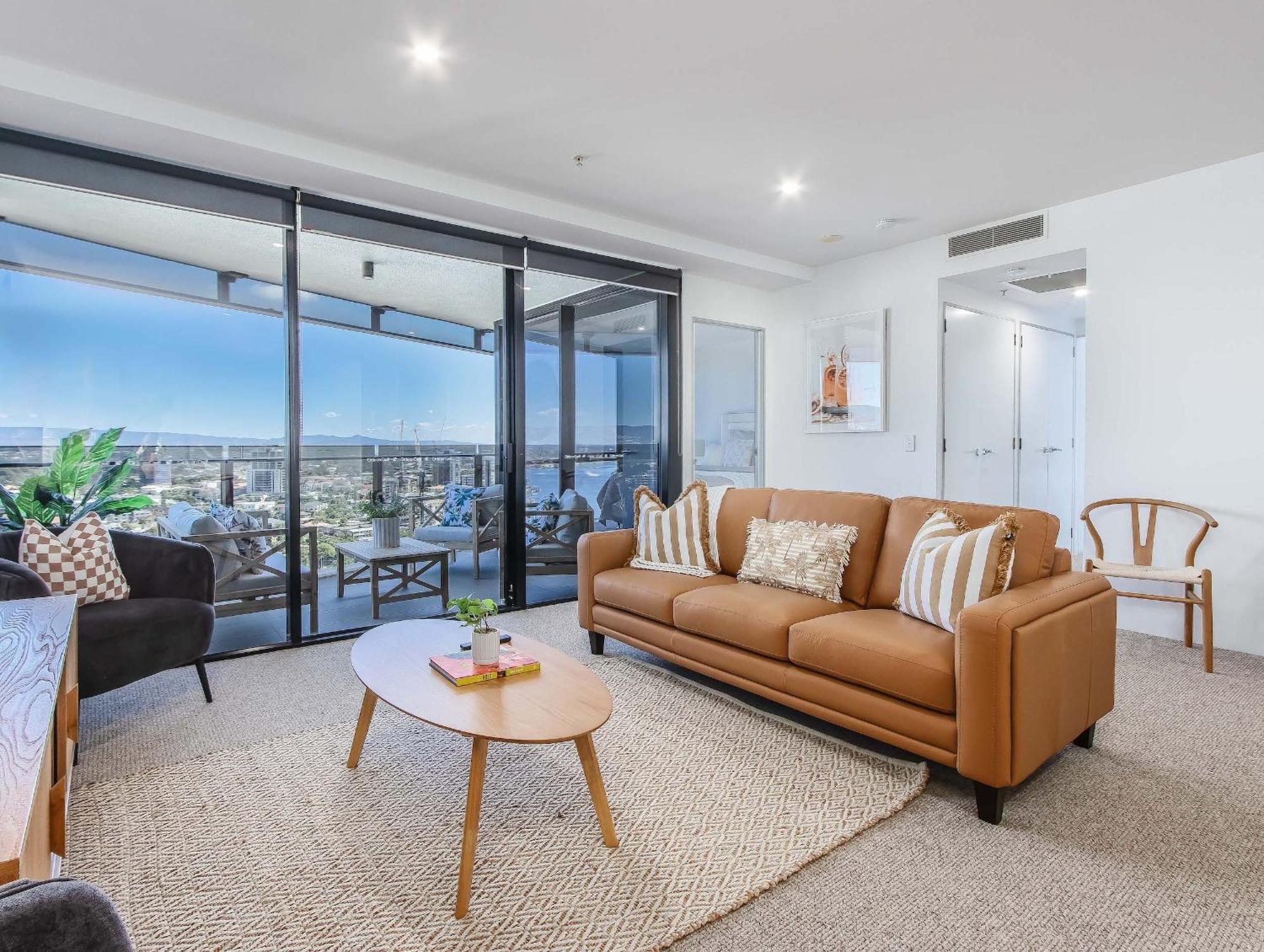 Circle On Cavill - Hosted By Coastal Letting Apartamento Gold Coast Exterior foto